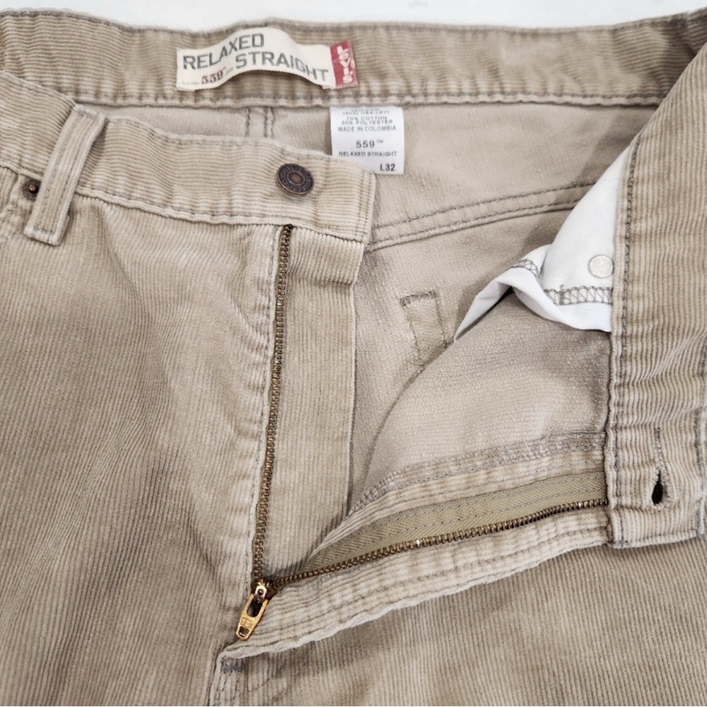 Levi’s 559 Corduroy Pants Mens 36x32 Khaki Relaxed Straight Baggy Skater Wide